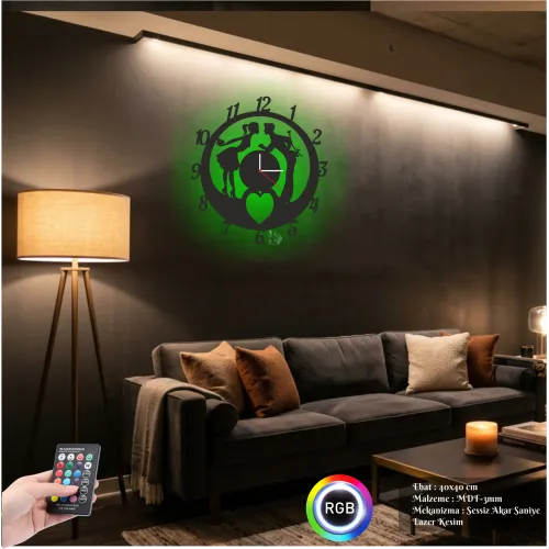 Kalp Aşıklar Temalı  RGB Uzaktan Kumandali 40x40cm Siyah MDF…