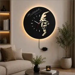 ATATÜRK  TEMALI RGB Uzaktan Kumandalı 40x40cm Siyah MDF Duvar Saati